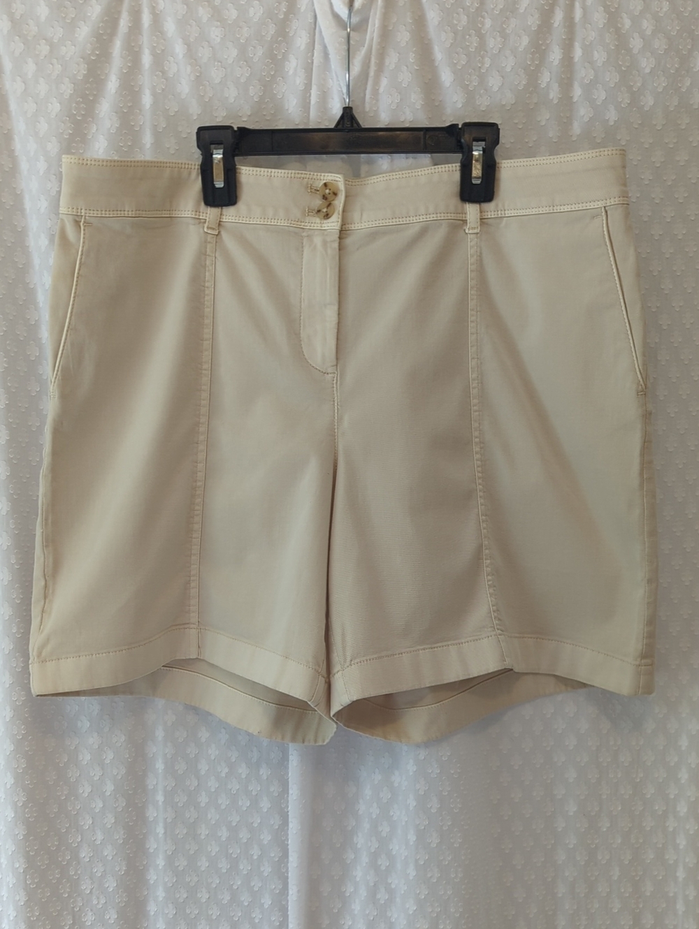 J. Jill Light Tan Shorts, Women's 16, NWT